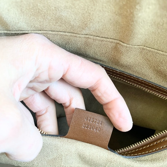 Gucci Monogram Shoulder Tote Bag - Picture 6 of 11